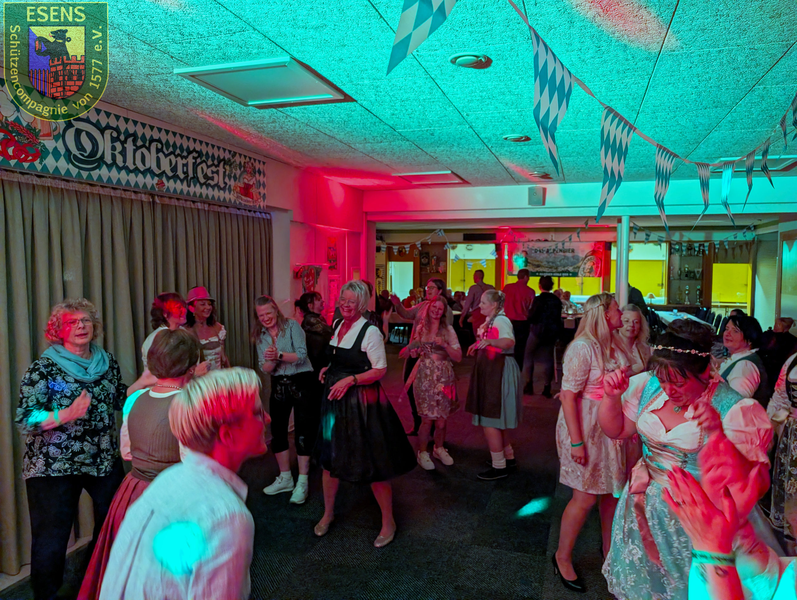 PXL 20251030 193525151.MP DxO